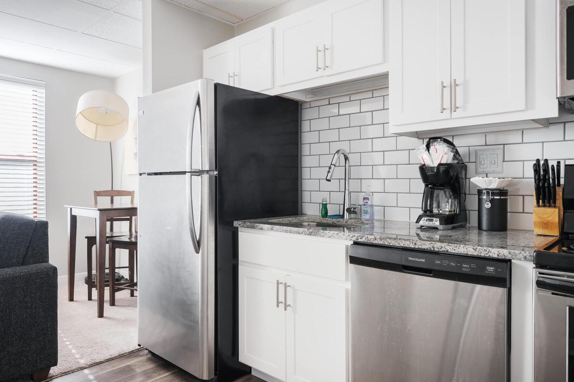 Modern Mass Ave 1Br Apartment With Kitchen Indianapolis Exterior foto
